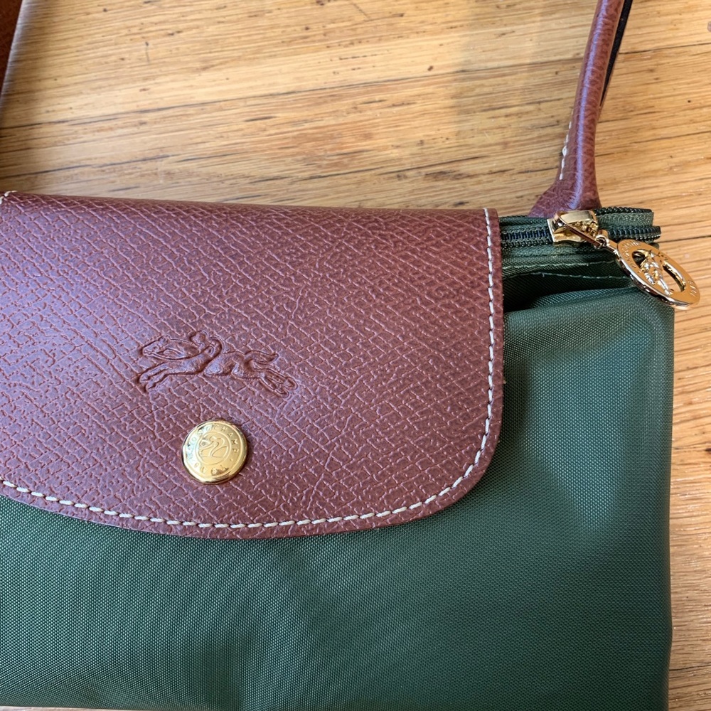 Longchamp forest green tote purse